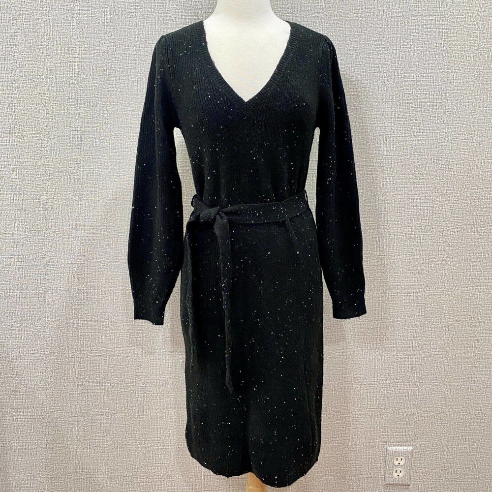 NWT Womens Sweater Dress Ann Taylor size S Black Knit Belted V-neck